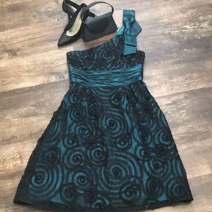 Adrianna Papell Boutique Party Dress